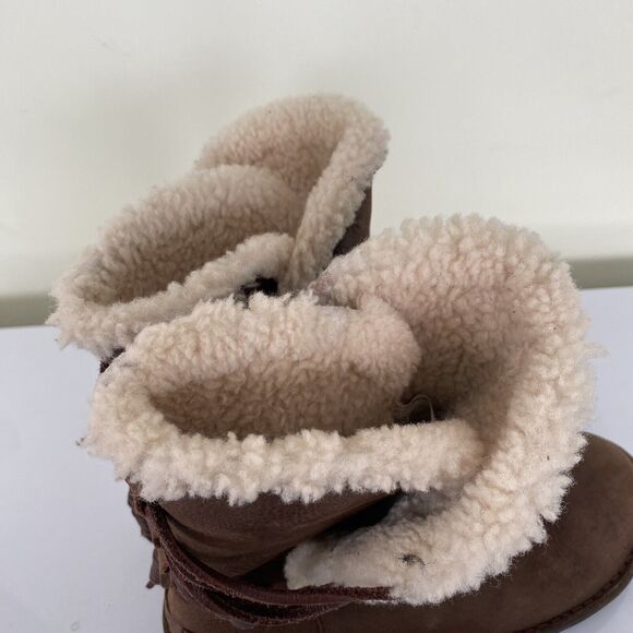 Ugg Boots Size 9 Akadia Brown Shearling Lined Winter Boho Cabincore Classic - Picture 8 of 10